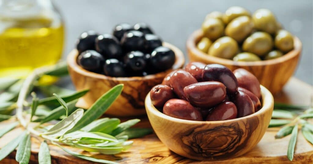 אתה מתעסק עם עצי זית למחייתך תכיר את הכלים שיעזרו לך לייעל את העבודה